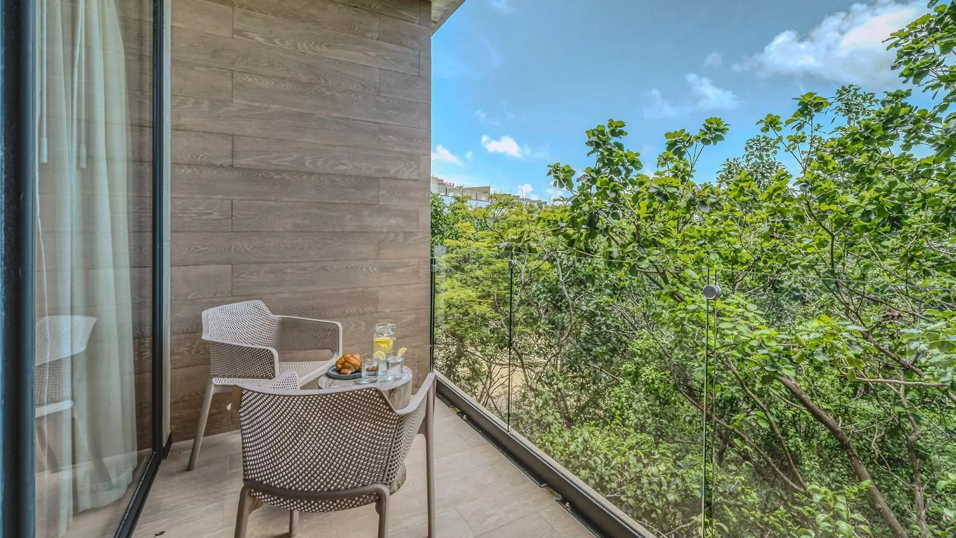 Stylish Studio Ph With Private Pool-Gym-Superstore Tulum Apartment